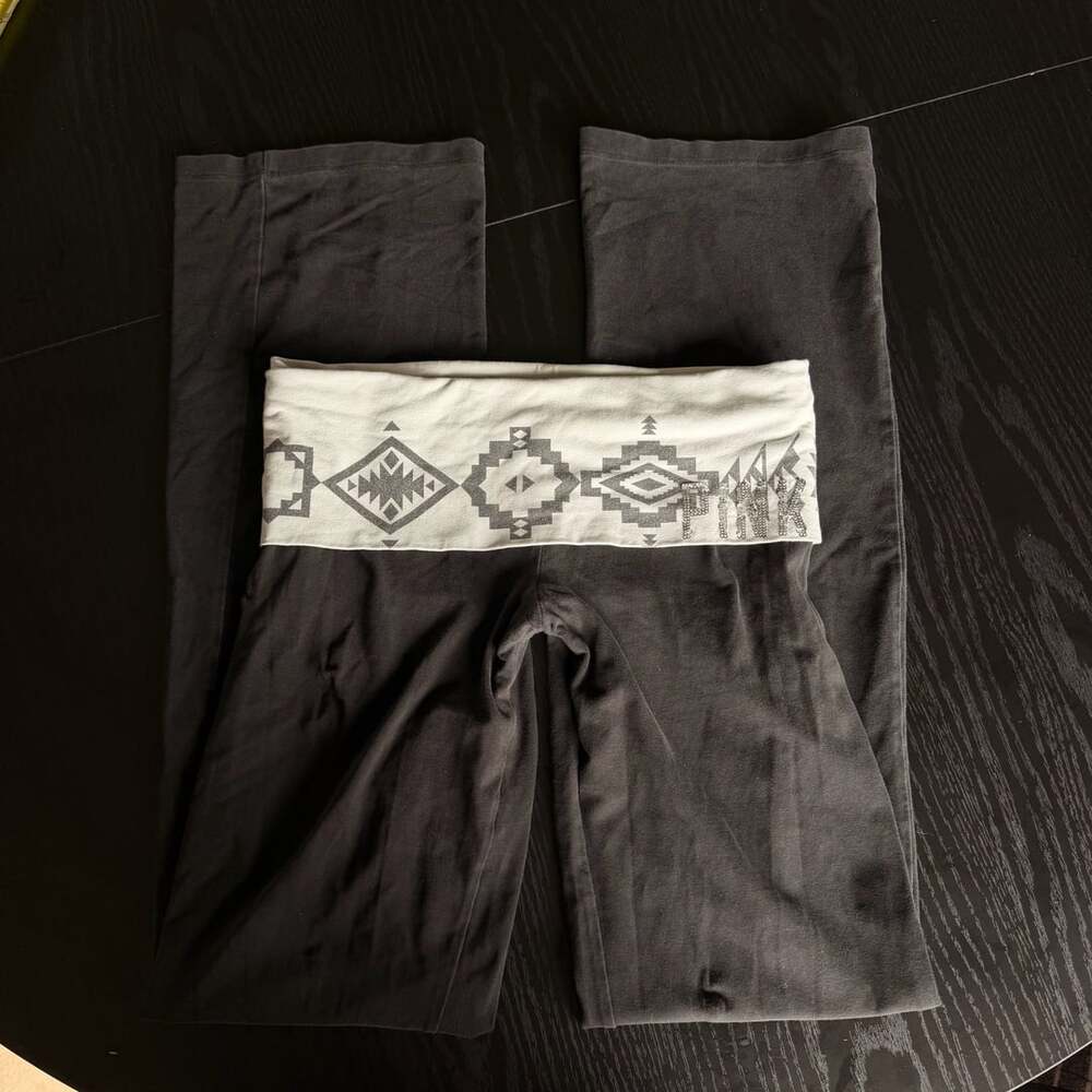 Pink Victoria's Secret Yoga Pants Size S Black Fold Over Aztec Bling